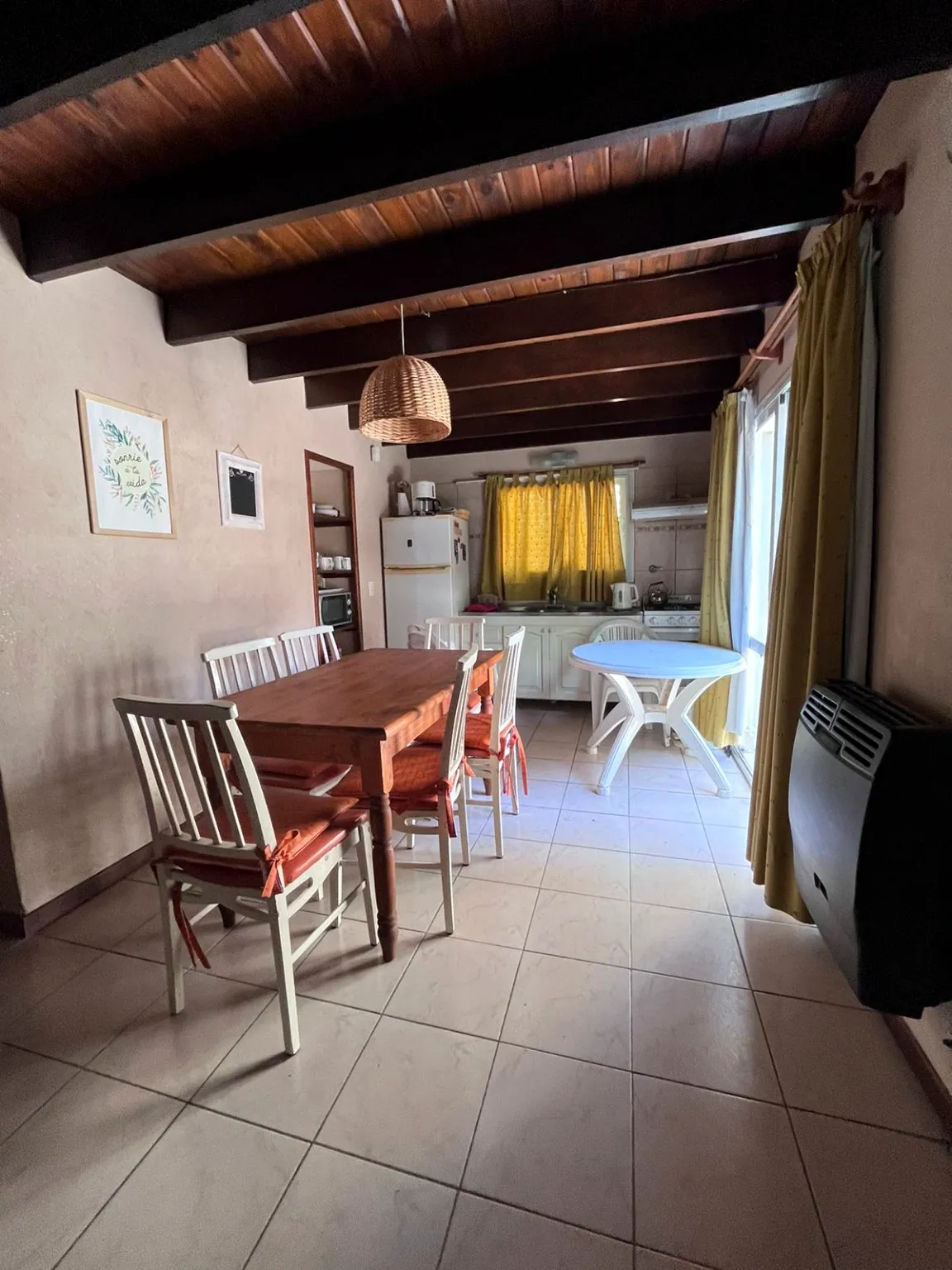 Chalet Guaymallén - cocina comedor